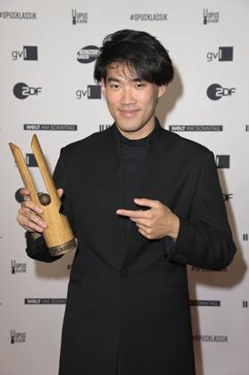Bruce Liu bei der Verleihung des Opus Klassik 2024 im Konzerthaus am Gendarmenmarkt. Berlin, 13.10.2024