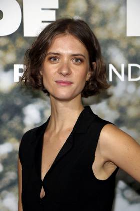 News Bilder des Tages In Liebe, Eure Hilde , Filmpremiere im Kino in der Kulturbrauerei, Berlin, 14.10.2024 Liv Lisa Fries bei der Premiere von IN LIEBE, EURE HILDE im Kino in der Berliner Kulturbrauerei, Berlin am 14.10.2024 Berlin Kino in der Kulturbrauerei Copyright: xAnitaxBuggex
