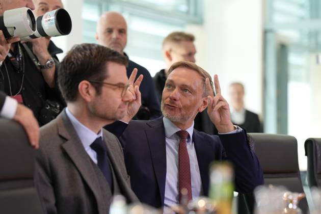 Bilder des Jahres 2024, News 10 Oktober News Themen der Woche KW42 News Bilder des Tages Auftaktbilder, Kabinettssitzung der Bundesregierung Auftaktbilder, Kabinettssitzung der Bundesregierung. Bundesfinanzminister Lindner Bundesjustizminister Buschmann Berlin Berlin GER