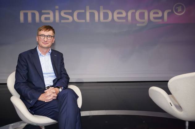 Sönke Neitzel in der ARD-Talkshow maischberger im Studio Berlin Adlershof. Berlin, 16.10.2024