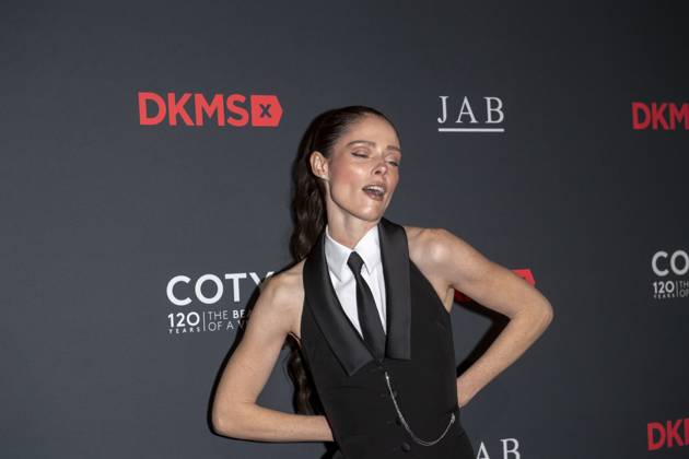 October 17, 2024, New York, United States: Coco Rocha attends the 18th Annual DKMS Gala in New York City. New York United States - ZUMAs197 20241017_aaa_s197_516 Copyright: xRonxAdarx