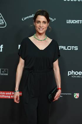Stefanie WILPERT, Schauspielerin, Roter Teppich, Red Carpet Show, Ankunft, arrival, Eroeffnung des Film Festivals Cologne 2024 und Fotocall fuer den Film RIEFENSTAHL auf dem Film Festival Cologne 2024 in Koeln, 19.10.2024.
