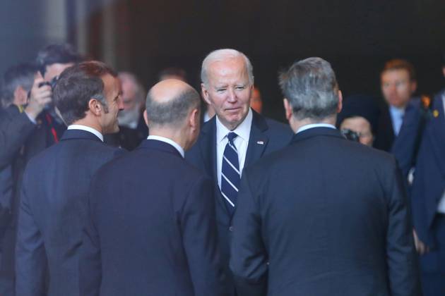 Bilder des Jahres 2024, News 10 Oktober News Themen der Woche KW42 Berlin, Deutschland, 18.10.2024: Bundeskanzleramt: Treffen im Quad-Format: Präsident von Frankreich Emmanuel Macron, Bundeskanzler Olaf Scholz (SPD), US-Präsident Joe Biden, Premierminister von Großbritannien Keir Starmer Copyright: xdtsxNachrichtenagenturx dts_49034