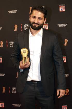 Nur Muhammed Tarhan bei der 35. Verleihung des Hessischen Film- und Kinopreises 2024 in der Alten Oper. Frankfurt am Main, 18.10.2024