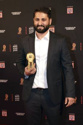 Nur Muhammed Tarhan bei der 35. Verleihung des Hessischen Film- und Kinopreises 2024 in der Alten Oper. Frankfurt am Main, 18.10.2024