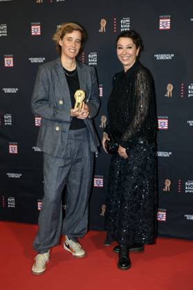 Pia Strietmann und Ursula Strauss bei der 35. Verleihung des Hessischen Film- und Kinopreises 2024 in der Alten Oper. Frankfurt am Main, 18.10.2024
