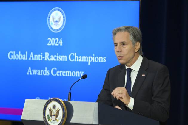 DC: Sec Blinken hold a Secretary of State s Award for Global Anti Racism Champions ceremony US State Department Secretary Antony Blinken delivers remarks and presents awards during a Secretary of State s Award for Global Anti-Racism Champions ceremony at State Department Headquarters in Washington DC, USA, on October 21, 2024. WASHINGTON DC USA  Copyright: xLeninxNollyx originalFilename: nollyaraujo-dcsecbli241021_npZJz.jpg