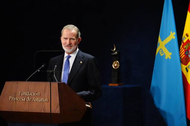 2024 Princess of Asturias Awards Ceremony in Oviedo King Felipe VI speaks during the 2024 Princess of Asturias Awards Ceremony at the Campoamor Theater, on October 25, 2024, in Oviedo, Asturias Spain The Princess of Asturias Foundation today celebrates the annual Princess of Asturias Awards, which are presented at a solemn academic ceremony held in Oviedo, The objectives of the Foundation are to contribute to the exaltation and promotion of scientific, cultural and humanistic values that are universal heritage, through eight categories of awards 25 OCTOBER 2024 PRINCESS OF ASTURIAS QUEENS PRINCESS INFANTA PRIZES ASTURIES ASTURIAS CAMPOAMOR AWARDS Oviedo Asturias Oviedo Asturias Asturias Oviedo Asturias Spain  Copyright: xXuanxCuetox 6301830