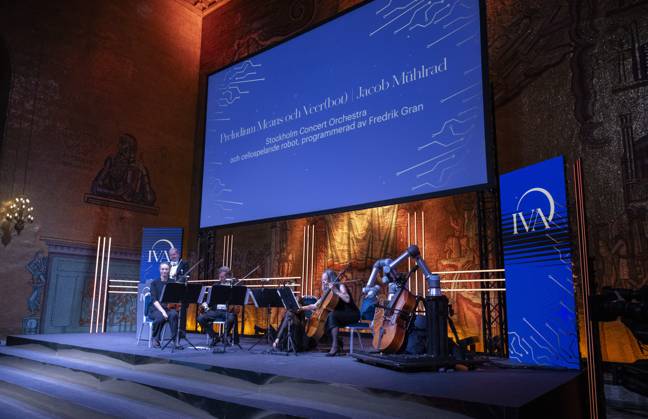 STOCKHOLM, SWEDEN 20241025 Stockholm Concert Orchestra and a cello playing robot, programmed by Fredrik Gran, perform a prelude written by Jacob Mürlrad during the Academy of Engineering Sciences IVA ceremony at the City Hall in Stockholm on Friday STOCKHOLM SWEDEN x10040x  Copyright: xAndersxWiklund TTx IVAS HÖGTIDSSAMMANKOMST 2024 HhZRRoaP_Ms