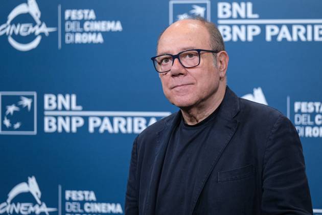 October 26, 2024, Rome, Italy: Carlo Verdone attends the photocall of the movie Vita da Carlo 3rd season during the 19th Rome Film Fest at Auditorium Parco Della Musica in Rome. Rome Italy - ZUMAs197 20241026_aaa_s197_056 Copyright: xElenaxVizzocax