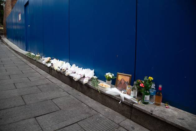 Itaewon tragedy, Oct 28, 2024 : Flowers are seen in alleyway, the site of the Itaewon crowd crush during Halloween celebrations two years ago, in Seoul, South Korea. On October 29 in 2022, 159 people were killed in a crowd crush during Halloween weekend in Itaewon nightlife district, marking the country s worst-ever crowd disaster. , aflo_272105931.jpg,