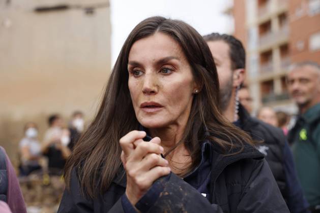 Bilder des Jahres 2024, News 11 November News Themen der Woche KW44 News Bilder des Tages 03-11-2024 Valencia Queen Letizia visited the towns of Paiporta and Chiva, two of the most affected by the DANA flash floods in the province of Valencia, to give their condolences and affection to the victims. Â  Copyright: xPPEx