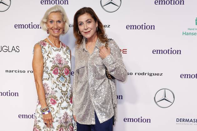 Christina Troeger und Alexandra von Rehlingen bei der Verleihung vom Emotion Award am 6.11.2024 in Hamburg Emotion Award 2024 in Hamburg