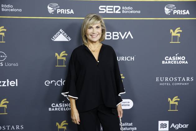 Photocall prior to the gala of the Premios Ondas 2024 The presenter Julia Otero during the photocall prior to the gala of the Premios Ondas at the Liceu, on November 14, 2024, in Barcelona, Catalonia Spain The Premios Ondas, created in 1945, are awarded annually by the Promotora de Informaciones S A Grupo PRISA through Radio Barcelona de la Cadena SER, with the aim of rewarding the quality and popularity of productions, as well as professional careers in radio, television, music and radio advertising 14 NOVEMBER 2024 ONDAS AWARDS PHOTOCALL POSED FAMOSOSOS PREMIOS RADIO TELEVISIÓN Kike Rincó Barcelona Catalunya Catalunya Barcelona Catalunya Espana Copyright: xKikexRinconx 6341376