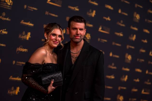 30. Verleihung der Goldenen Henne in Leipzig. Der MDR (Mitteldeutsche Rundfunk) produziert in Zusammenarbeit mit Super Illu den größten Publikumspreis in Ostddeutschland. Der Sänger und Reality TV Teilnehmer Jay Khan Goldene Henne 2024