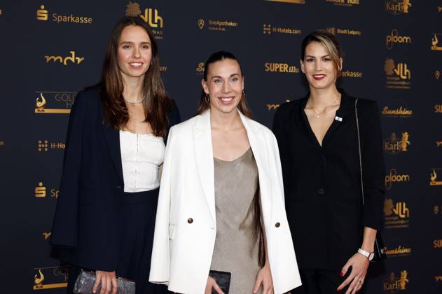 Emily Bessoir, Svenja Brunckhorst und Sonja Greinacher bei der 30. Verleihung der Goldenen Henne 2024 im Studio 3 der Media City des MDR. Leipzig, 15.11.2024