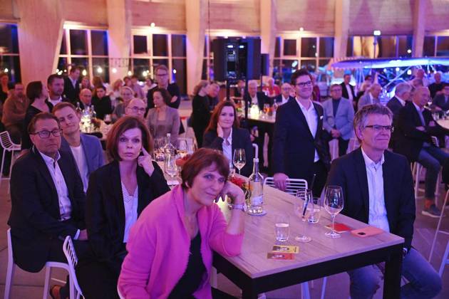 RECORD DATE NOT STATED Verleihung des 2. Wirtschaftspreises der Stadt Mülheim an der Ruhr ** NUR FÜR REDAKTIONELLE ZWECKE ** EDITORIAL USE ONLY **<p>Publikum beim Wirtschaftspreis am Freitag, 15.11.2024 in der Luftschiffhalle. D NRW Duisburg Copyright: OliverxMueller