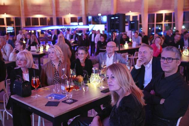 RECORD DATE NOT STATED Verleihung des 2. Wirtschaftspreises der Stadt Mülheim an der Ruhr ** NUR FÜR REDAKTIONELLE ZWECKE ** EDITORIAL USE ONLY **<p>Publikum beim Wirtschaftspreis am Freitag, 15.11.2024 in der Luftschiffhalle. D NRW Duisburg Copyright: OliverxMueller