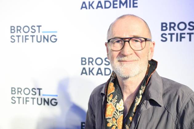 Brost-Ruhr Preis 2024 Verleihung im Bochumer Schauspielhaus ** NUR FÜR REDAKTIONELLE ZWECKE ** EDITORIAL USE ONLY **<p>Brost-Ruhr Preis 2024 , Verleihung am 18.11.2024 im Bochumer Schauspielhaus. Im Foto: Peter Lohmeyer Deutschland NRW Bochum Copyright: AndreasxBuck