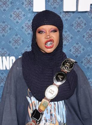Bilder des Jahres 2024, Entertainment 11 November Entertainment Themen der Woche KW47 Los Angeles Netflix Premiere Of The Piano Lesson At The Egyptian Theatre Featuring: Erykah Badu Where: Los Angeles, California, United States When: 19 Nov 2024 Credit: Faye s Vision Cover Images EDITORIAL USE ONLY. NOT FOR USE BY NEWSPAPERS BASED IN THE UK. Copyright: xx coverimg54319242
