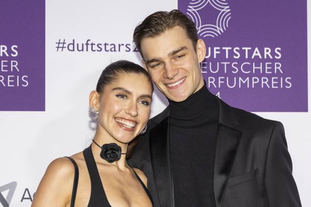 Ana Kohler und Luca Heubl bei den DUFTSTARS 2024 - Deutscher Parfumpreis Verleihung des deutschen Parfumpreises DUFTSTARS durch die Fragrance Foundation am 21.11.2023, Rheinterrassen, Duesseldorf.