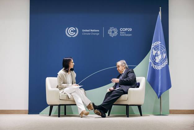 Bilder des Jahres 2024, News 11 November News Themen der Woche KW47 Annalena Baerbock (Buendnis 90 Die Gruenen), Bundesaussenministerin, trifft Antonio Guterres, Generalsekretaer der Vereinten Nationen zu einem Gespraech im Rahmen der COP29 in Baku, 22.11.2024. Fotografiert im Auftrag des Auswaertigen Amtes (AA) Baku Aserbaidschan Copyright: xFelixxZahn AAx