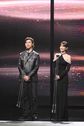 61st Taiwan Film Golden Horse Awards TAIPEI, CHINA - NOVEMBER 24, 2024 - Actors receive trophies at the 61st Taiwan Film Golden Horse Awards in Taipei, Taiwan province, China, Nov 24, 2024. Taipei Taiwan China  Copyright: xCFOTOx i1732415766782