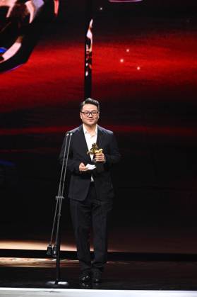 61st Taiwan Film Golden Horse Awards TAIPEI, CHINA - NOVEMBER 24, 2024 - Actors receive trophies at the 61st Taiwan Film Golden Horse Awards in Taipei, Taiwan province, China, Nov 24, 2024. Taipei Taiwan China  Copyright: xCFOTOx i1732415764888