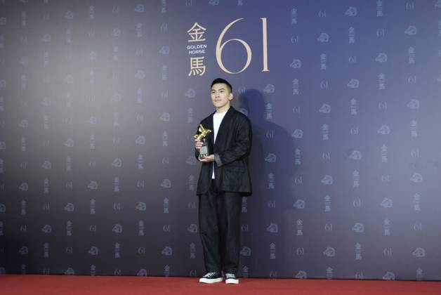 61st Taiwan Film Golden Horse Awards TAIPEI, CHINA - NOVEMBER 24, 2024 - Actors receive trophies at the 61st Taiwan Film Golden Horse Awards in Taipei, Taiwan province, China, Nov 24, 2024. Taipei Taiwan China  Copyright: xCFOTOx i1732415592179