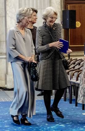26-11-2024 Amsterdam Princess Irene, attend the award ceremony of the Erasmus Prize of 150.000 euro to Indian writer Amitav Ghosh (Kolkata, 1956) at the Royal palace in Amsterdam. Â  Copyright: xPPEx