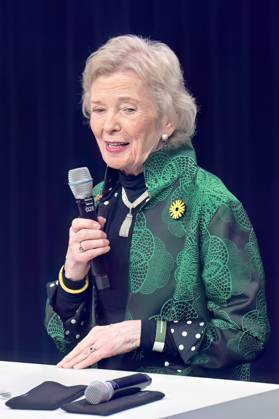 Deutscher Nachhaltigkeitspreis 2024 am 28.11.2024 im Maritim Hotel in Düsseldorf Mary Robinson ( Ehemalige Staatspräsidentin Irland, UN-Hochkommisarin für Menschenrechte )