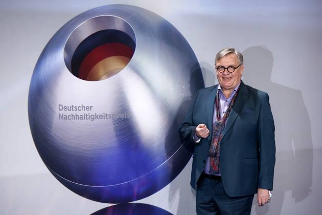 Komiker Hape Kerkeling bei der Verleihung des Deutschen Nachhaltigkeitspreis im Maritim Hotel Düsseldorf. Düsseldorf, 29.11.2024 NRW Deutschland Copyright: xChristophxHardtx