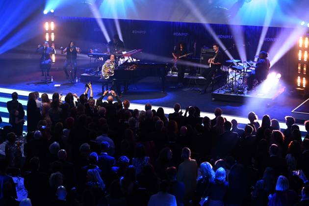 Emeli SANDE, Saengerin, Musikerin, singend, Gesang, Konzert, Verleihung Deutscher Nachhaltigkeitspreis in Duesseldorf am 29.11.2024.