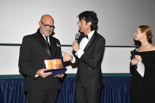 Turin: Turin: 42nd Turin Film Festival. Cinema Massimo. Awards Ceremony. In the photo: Giulio Base, Billy Zane Turin  - ZUMAp169 20241130_zea_p169_496 Copyright: xMaurizioxD Avanzox