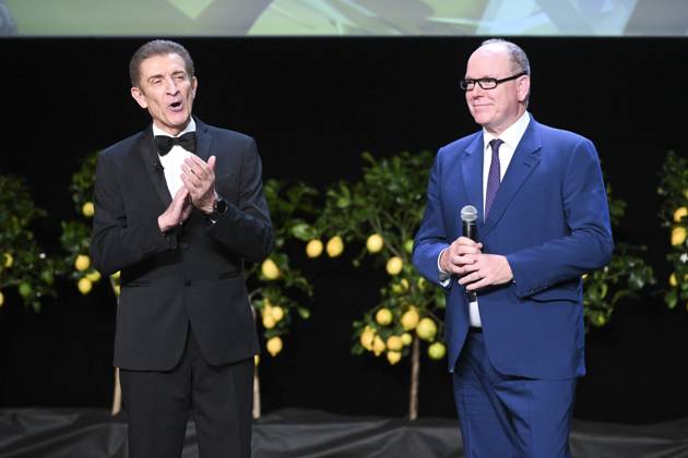 Montecarlo, 21st Montecarlo Film Festival -Award Ceremony Montecarlo, 21st Montecarlo Film Festival - Award Ceremony In the photo: Albert II of Monaco, Ezio Greggio Monte Carlo  Copyright: xIPA ABACAx