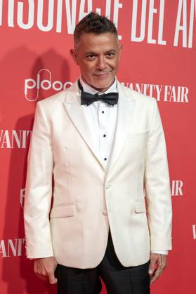 December 4, 2024, Madrid, Madrid, Spain: ALEJANDRO SANZ attends Vanity Fair Person of the Year Award 2024: Ã¢â‚¬oeALEJANDRO SANZÃ¢â‚¬Â at the NEOMUDEJAR MUSEUM on December 04, 2024 in Madrid, Spain. Madrid Spain - ZUMAc312 20241204_zsp_c312_018 Copyright: xOscarxManuelxSanchezx