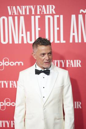 Alejandro Sanz Vanity Fair Person of the Year Award 2024 Alejandro Sanz attends Vanity Fair Person of the Year Award 2024 at La Neomudejar Museum on December 4, 2024 in Madrid, Spain Photo by IMAGO MPG Madrid La Neomudejar Museum Madrid Spain  Copyright: xMPGx