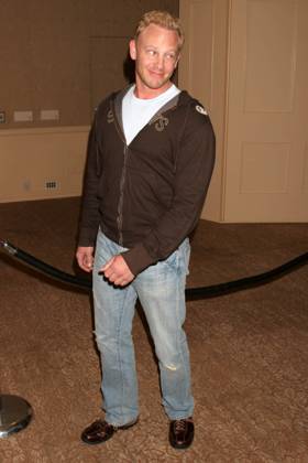 RECORD DATE NOT STATED Ian Ziering at the Beverly Hills 90210 and Melrose Place First Season DVD Launch. Beverly Hilton Hotel, Beverly Hills, CA. 11-03-06 , 11495722.jpg, people, event, famous, fame, celebrity, popular, entertainment, talent, star, person,
