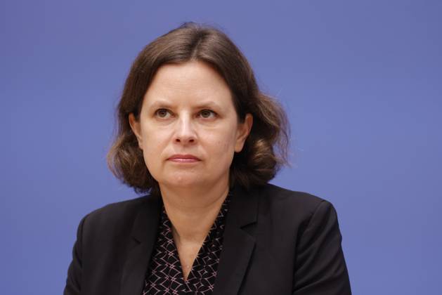 Staatssekretärin Juliane Seifert, BMI, Deutschland, Berlin, Bundespressekonferenz, Thema: Ergebnisse des SVR-Integrationsbarometers 2024