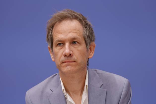 Prof. Dr. Marc Helbling, Mitglied des Sachverständigenrat für Integration und Migration (SVR), Deutschland, Berlin, Bundespressekonferenz, Thema: Ergebnisse des SVR-Integrationsbarometers 2024