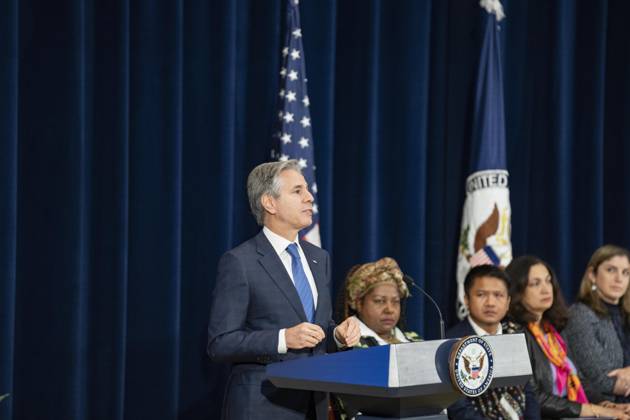 Secretary Of State Antony J. Blinken Will Deliver remarks Secretary™s Human Rights Defender Award Ceremony On December 10, 2024, in Washington, D.C., United States, Secretary of State Antony J. Blinken delivers remarks at the Secretary s Human Rights Defender Award Ceremony at the Department of State. The Secretary is joined by Under Secretary of State for Civilian Security, Democracy, and Human Rights Uzra Zeya and Assistant Secretary of State for Democracy, Human Rights, and Labor Dafna Rand. The award recipients from Azerbaijan, Bolivia, Burma, Colombia, Eswatini, Ghana, Kuwait, and the Kyrgyz Republic demonstrate leadership, courage, and impact in the promotion of human rights. Washington DC United States Copyright: xAndrewxThomasx originalFilename: thomas-notitle241210_npLSv.jpg