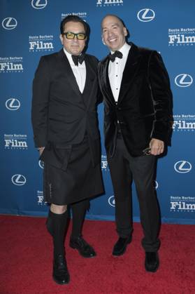 Roger Durling und Ernesto Paredes bei der 17. Verleihung des Kirk Douglas Award for Excellence in Film auf dem 40. Santa Barbara International Film Festival im Hotel Ritz-Carlton Bacara. Santa Barbara, 11.12.2024