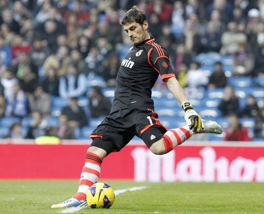 Real Madrid s Iker Casillas during La Liga match.January 06,2013. (ALTERPHOTOS Acero) Madrid Spain EDITORIAL USE ONLY Copyright: xx Acerox dpphotos165399
