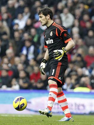 Real Madrid s Iker Casillas during La Liga match.January 06,2013. ( ALFAQUI Acero) MADRID SPAIN EDITORIAL USE ONLY Copyright: xx Acerox dpphotos165473