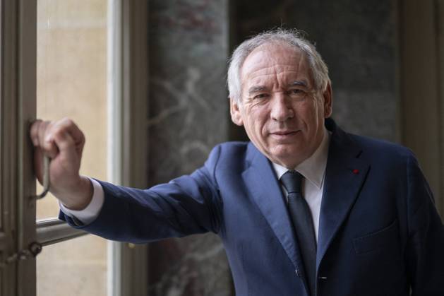 News: Bilder des Jahres 2024, News 12 Dezember News Themen der Woche KW50 EXCLUSIVE. Francois Bayrou during a photo session at Hotel De Matignon EXCLUSIVE : Portrait : French Prime Minister Francois Bayrou during a photo session at Hotel De Matignon, French Prime Minister Residency, in Paris on December 14, 2024 Photo by Eliot Blondet ABACAPRESS.COM Paris France  Copyright: xBlondetxEliot ABACAx