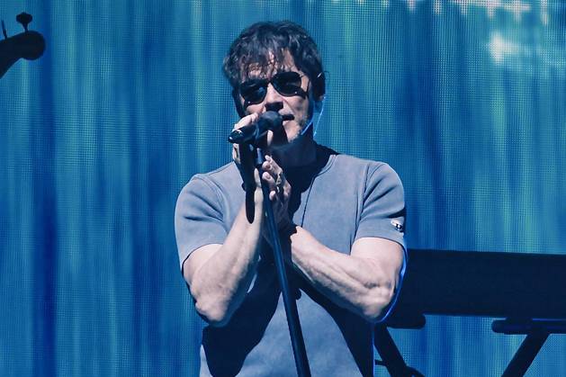 A-ha, Saenger Morten Harket, im Konzert live in der Mercedes Benz Arena, Berlin, Pop, Berlin Deutschland, Germany