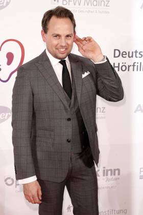 Steven Gaetjen bei der Verleihung des Deutscher Hoerfilmpreis 2017 in Berlin, Roter Teppich, Berlin Deutschland, Germany
