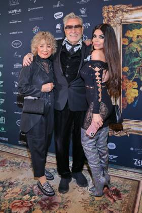 Ich bin ein Star – Holt mich hier raus! powered by Julian F.M. Stoeckel, Rene Koch, Kader Loth auf dem Dschungel Carpet zum Public Viewing zum TV-Start der neuen Staffel, Hotel Pullmann Schweizer Hof, Berlin, Berlin