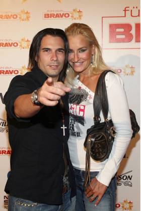 Sarah Connor & Marc Terenzi bei der Bravo Supershow zum 50 Geburtstag der Zeitung am 21.10.06 in Hamburg Photos: Germany