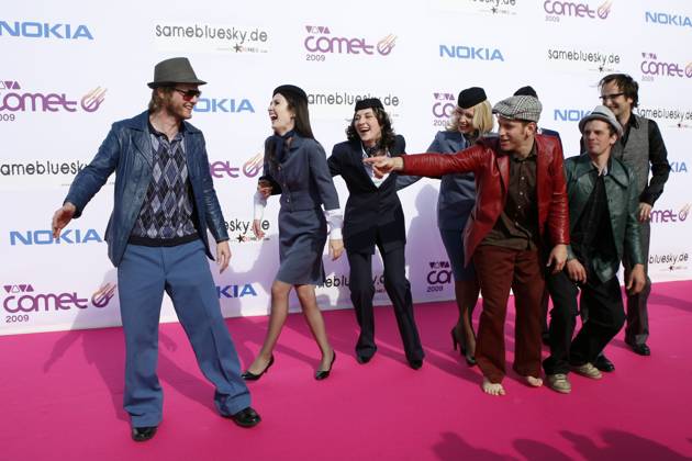 Sportfreunde Stiller bei der Verleihung des Musikpreis VIVA COMET 2009 in der Koenig-Pilsener-Arena in Oberhausen, Germany